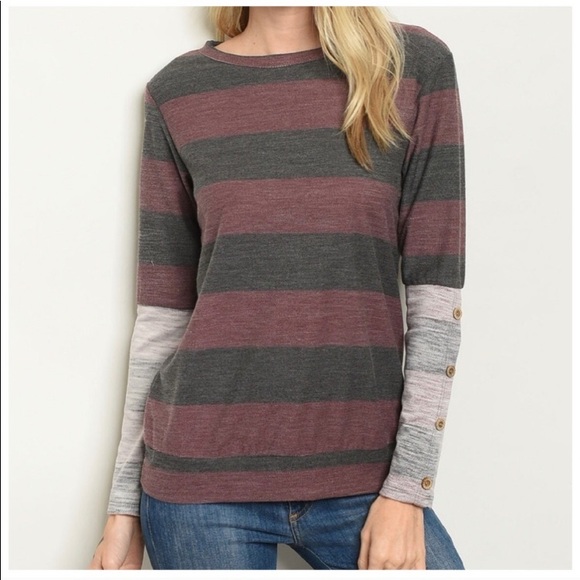 Tops - 🆕Cute Long Sleeved Top